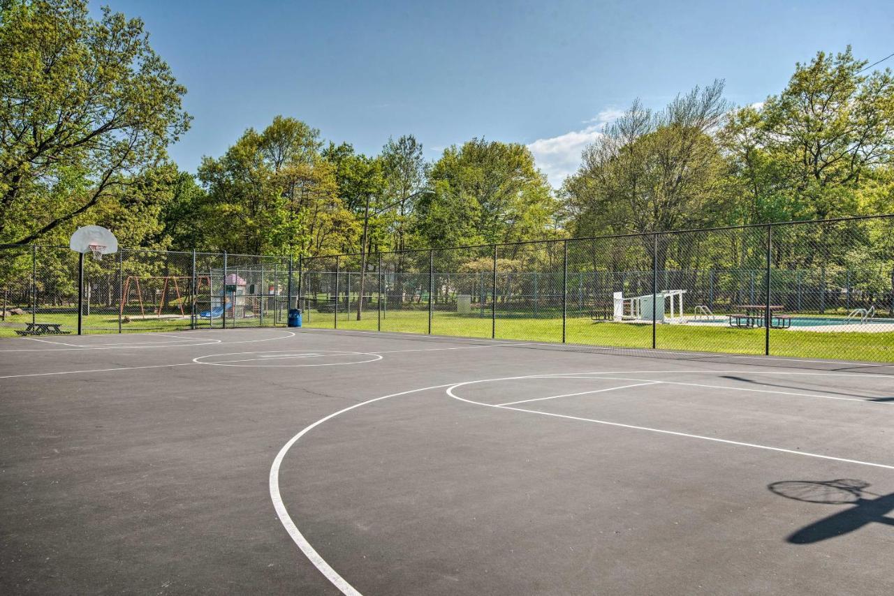 Albrightsville Pocono Mountain Escape With Game Room Walk To Lake! מראה חיצוני תמונה
